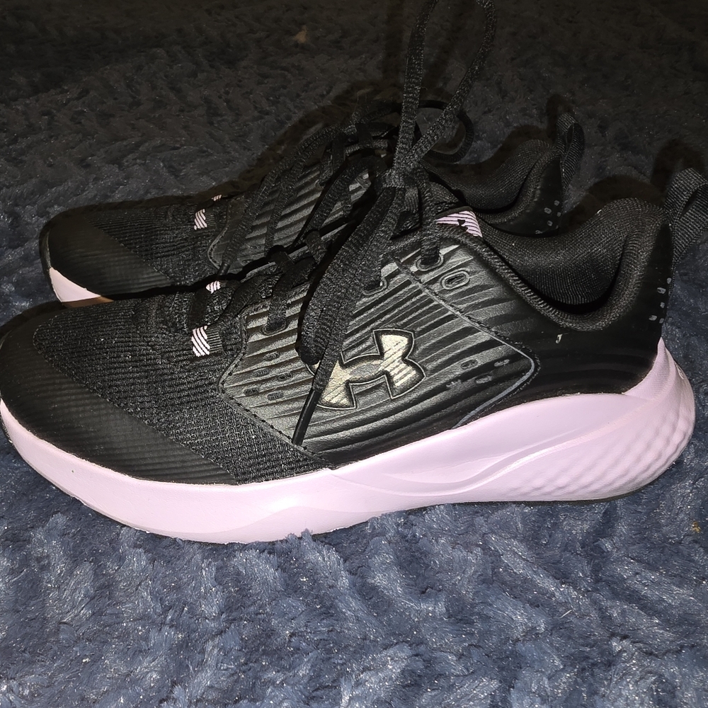 Under Armour Charged Commit - image 1